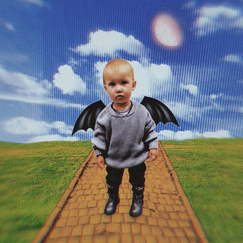 Слушать Cloudy Deep — Escape на всех площадках